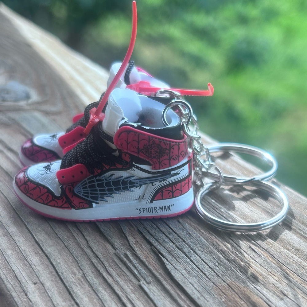 MINI Spider-Man Sneaker Keychain - Red & White